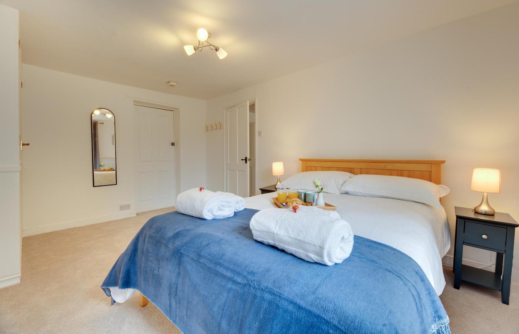 Lionsgate View - Luxury Opposite Castle *